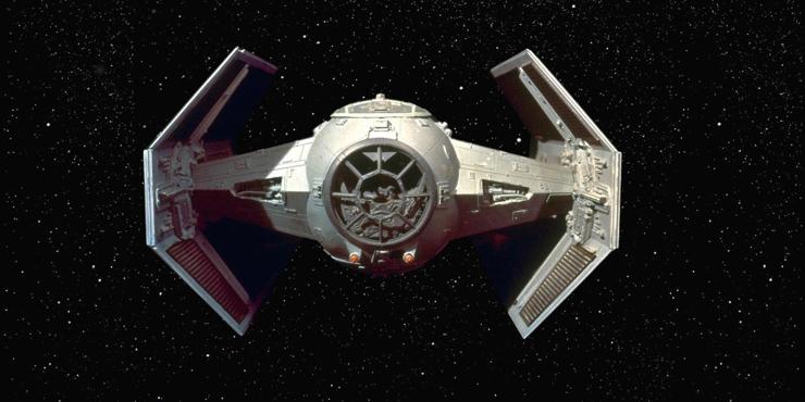 TIE fighter with distinctive window pane design
